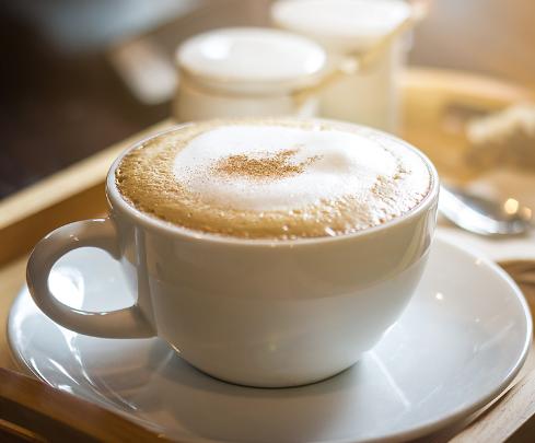 Make cappuccino with a milk frother